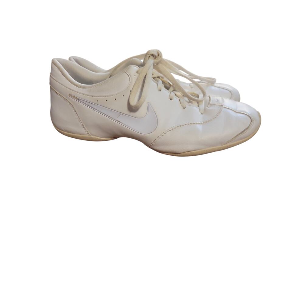 Nike Cheer Unite White Low Women’s Sneaker Size 9.5 US Pre-Owned Clean